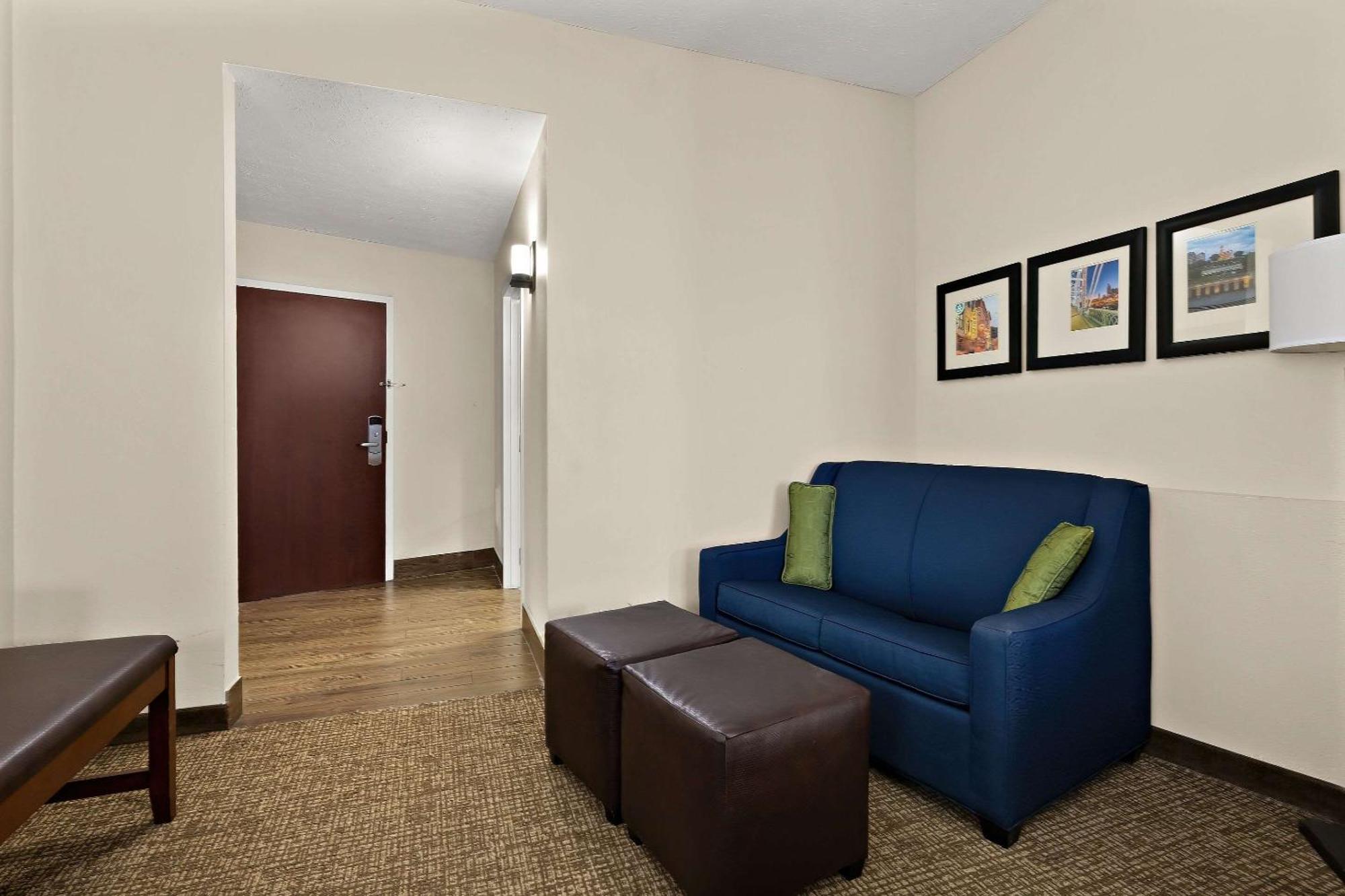 Comfort Suites Нэшвилл Экстерьер фото